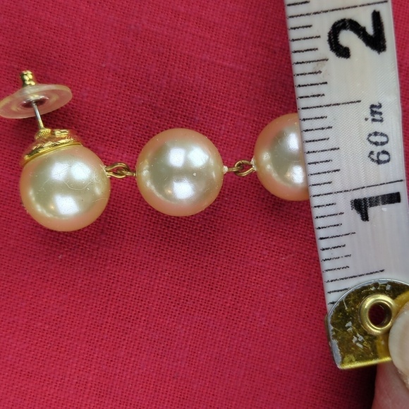 Vintage Oversized Faux Pearl Statement Necklace and Earrings Set - Picture 6 of 10